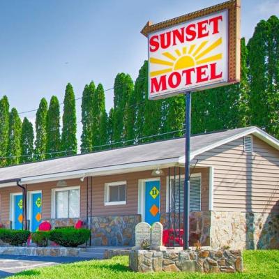 Sunset Motel in Downtown Murphy NC